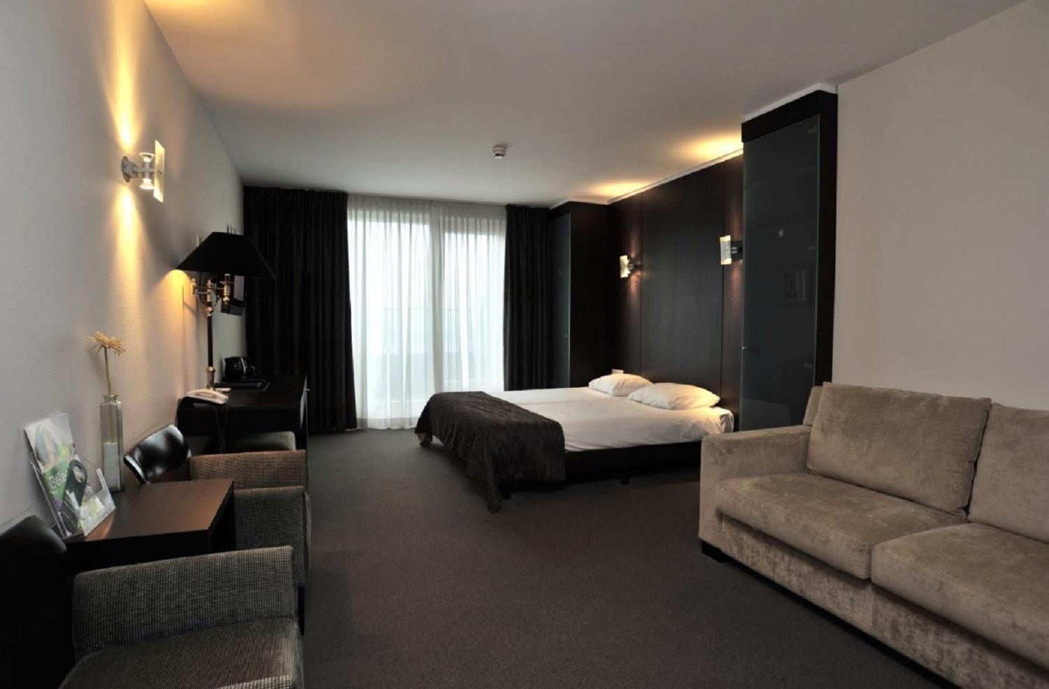 Отель Golden Tulip West Ende Хельмонд Номер фото